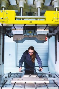 © Department Kunststofftechnik VV_Forschung_Fluessigimpraegnierverfahren